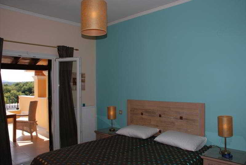 Spiti Nikos Aparthotel Danilia Exterior photo