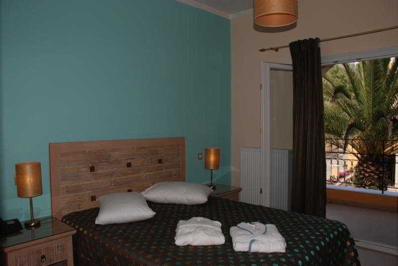 Spiti Nikos Aparthotel Danilia Exterior photo