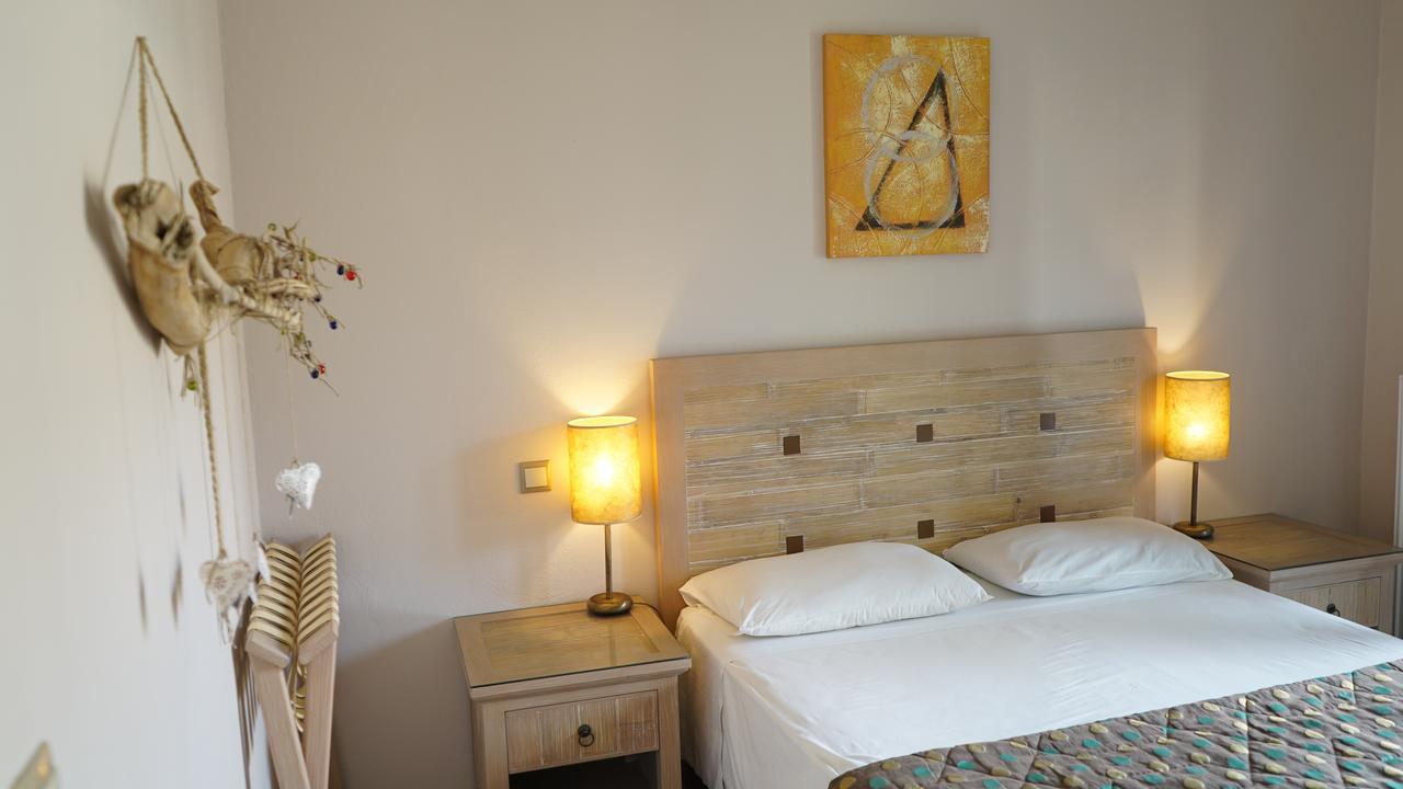 Spiti Nikos Aparthotel Danilia Exterior photo
